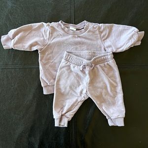 H&M Crewneck Sweatsuit - light purple